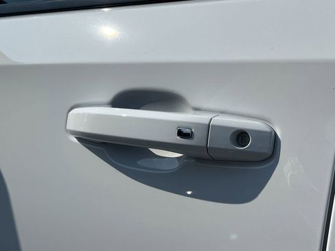 New 2025 GMC Sierra 1500 AT4 w/ Technology Package image 29