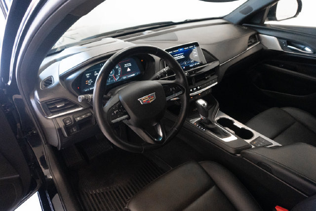 Used 2025 Cadillac CT4 Premium Luxury w/ LPO, Exterior Accent Package RWD image 3