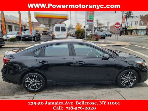 Used 2023 Kia Forte GT-Line w/ GT-Line Premium Package image 7