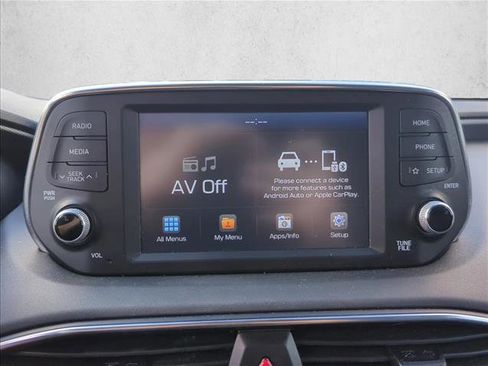 Used 2020 Hyundai Santa Fe SE image 13