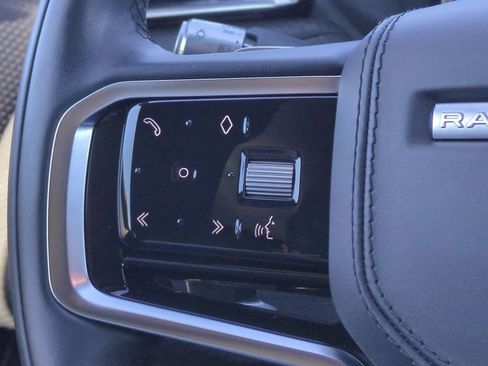 Used 2022 Land Rover Range Rover Velar R-Dynamic S image 27