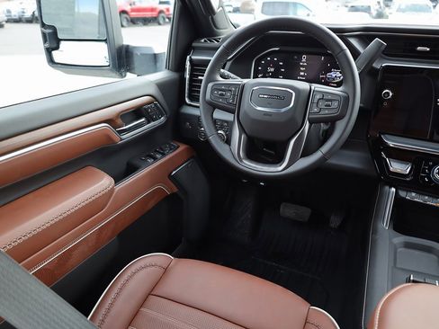 New 2026 GMC Sierra 3500 Denali Ultimate image 19