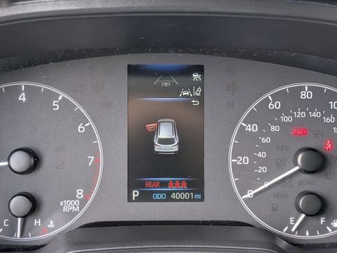 Used 2023 Toyota Corolla Cross LE FWD image 21
