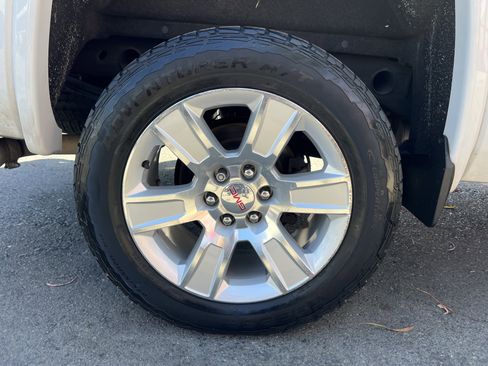 Used 2014 GMC Sierra 1500 SLE w/ SLE Value Package image 12