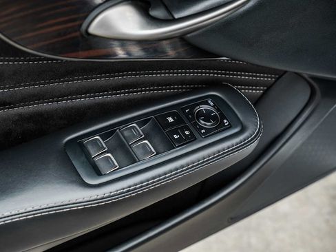 Used 2019 Lexus LS 500 w/ Interior Upgrade Package RWD image 35