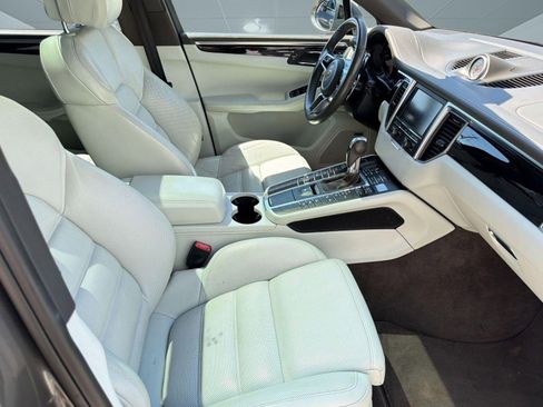 Used 2016 Porsche Macan S AWD/4WD image 29