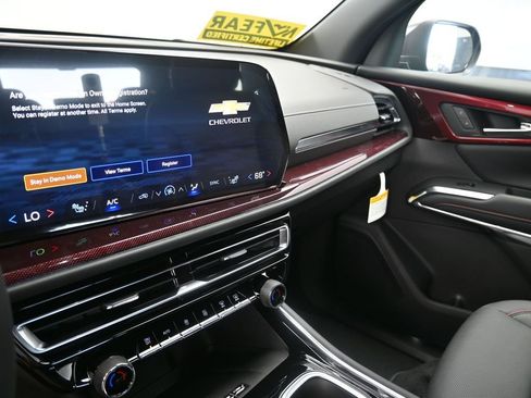 New 2026 Chevrolet Traverse Z71 w/ Driver Confidence Package image 20