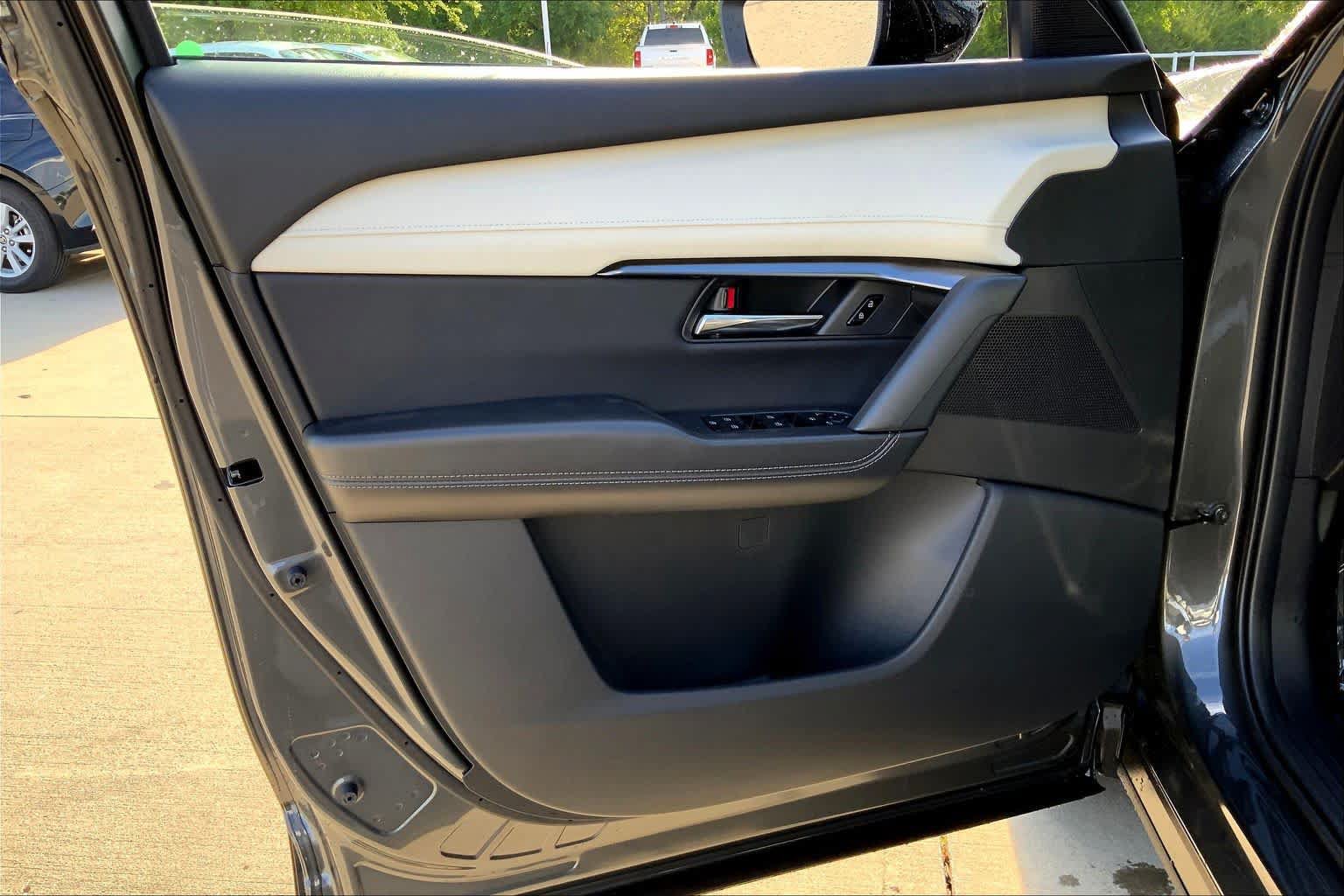 New 2026 MAZDA CX-5 Preferred AWD/4WD image 10