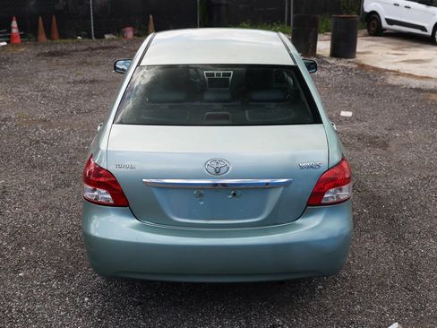 Used 2009 Toyota Yaris Sedan w/ Convenience Pkg FWD image 6