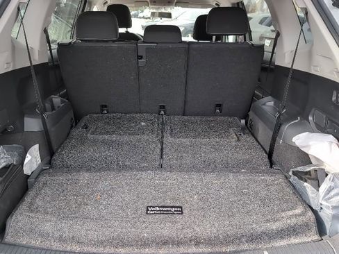 Used 2022 Volkswagen Tiguan S image 25