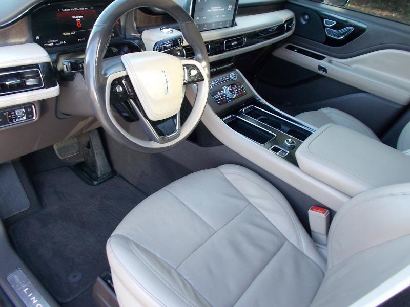 Used 2020 Lincoln Aviator Reserve w/ Equipment Group 201A AWD/4WD image 28