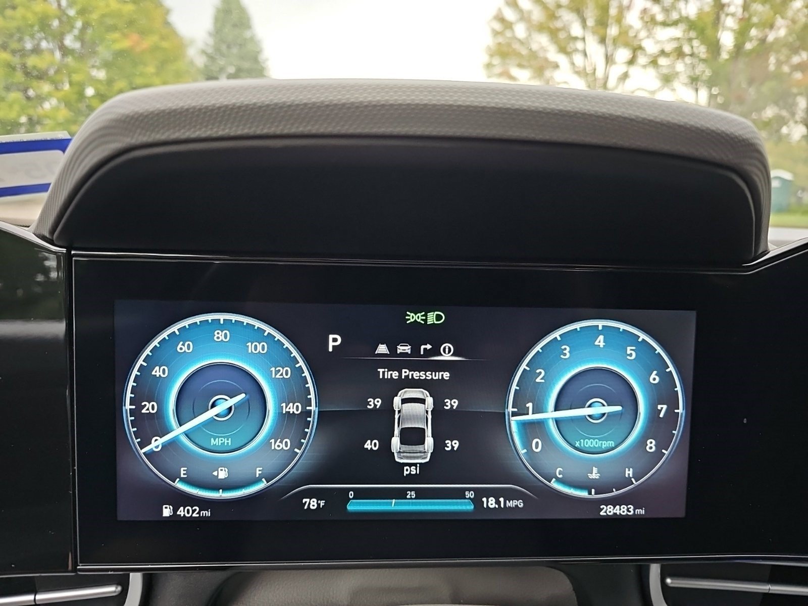 Used 2025 Hyundai Elantra SEL FWD image 24