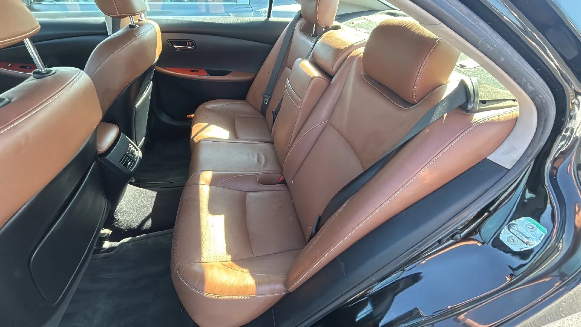 Used 2012 Lexus ES 350 w/ Touring Special Edition FWD image 3