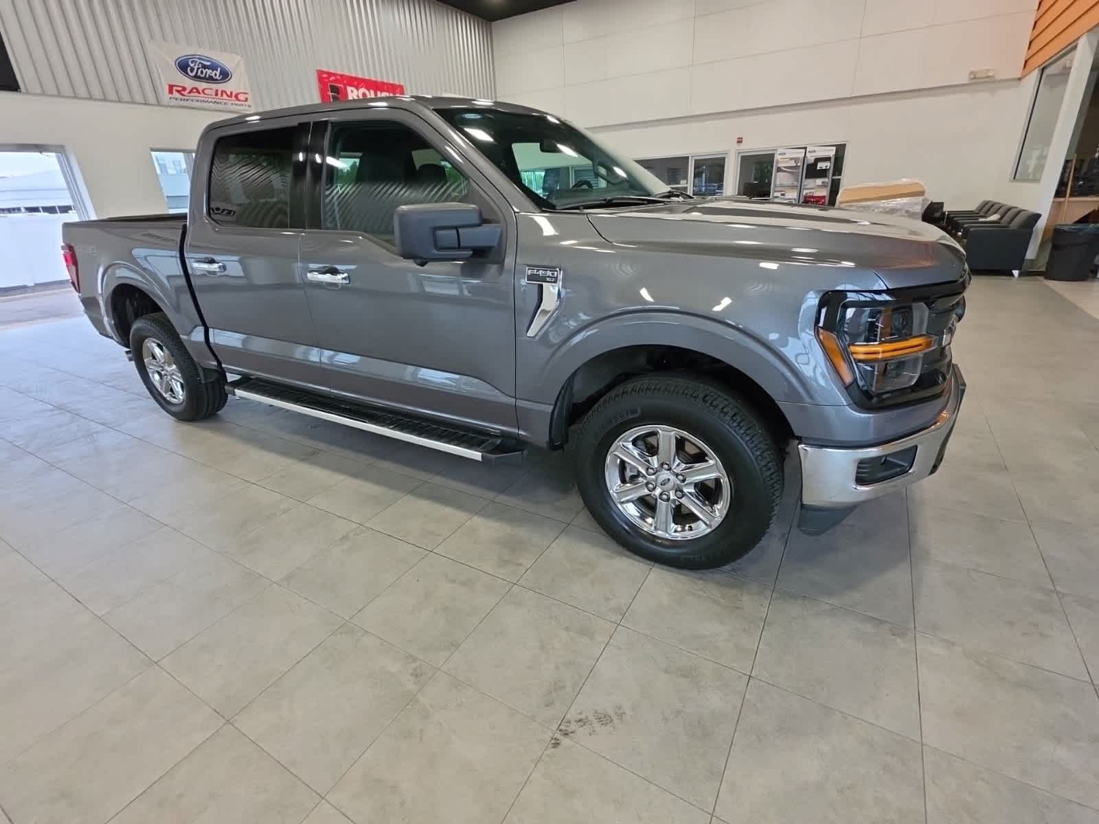 Used 2024 Ford F150 XLT AWD/4WD image 6