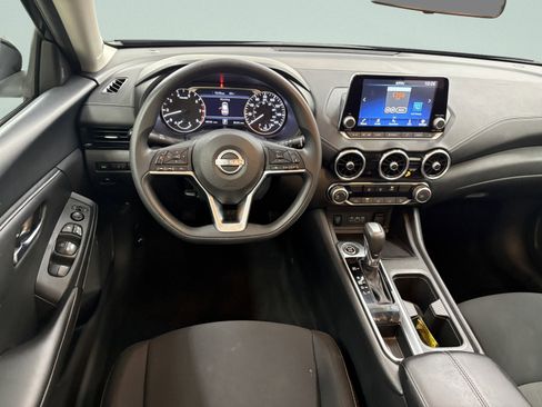 Used 2024 Nissan Sentra SV image 10