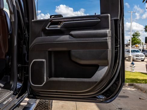 Used 2026 Chevrolet Silverado 2500 LT w/ Trail Boss Package image 38