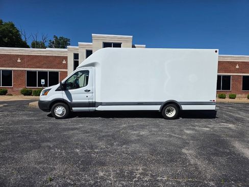 Used 2017 Ford Transit 350 178 DRW w/ Exterior Upgrade Package RWD image 2