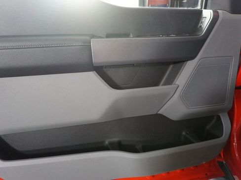 Used 2023 Ford F450 XLT w/ XLT Value Package image 32