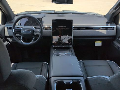 New 2026 GMC Sierra EV Elevation image 22