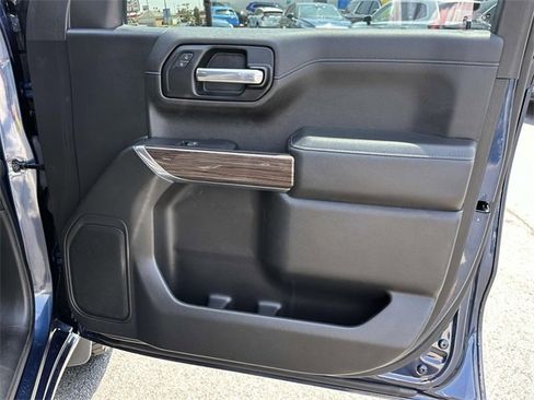 Used 2020 Chevrolet Silverado 1500 RST image 6