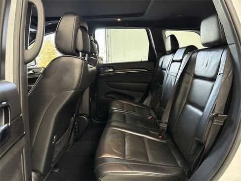 Used 2020 Jeep Grand Cherokee High Altitude image 17
