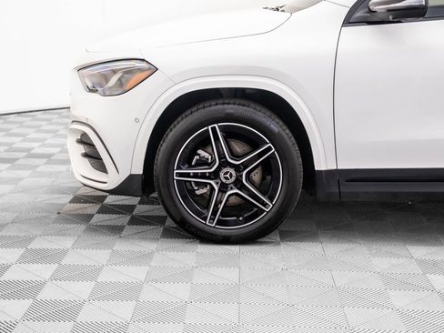 Used 2025 Mercedes-Benz GLA 250 image 37