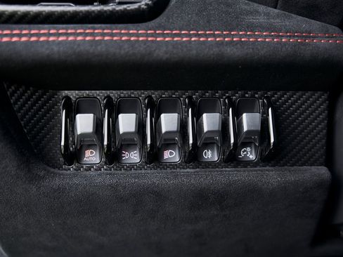 Used 2022 Lamborghini Huracan STO image 53