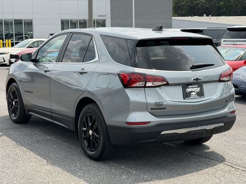 Used 2024 Chevrolet Equinox LT FWD image 15