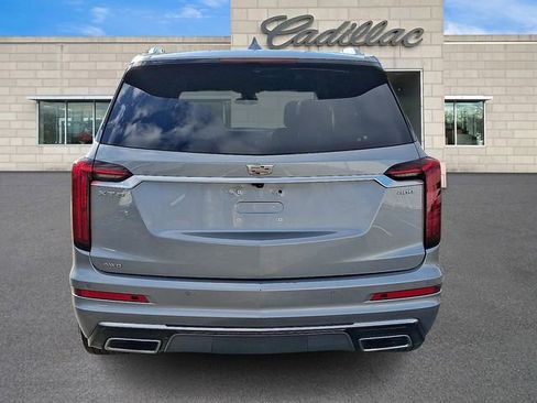 Certified 2025 Cadillac XT6 Premium Luxury image 5