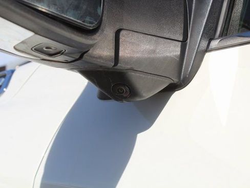 Used 2024 RAM 2500 Limited w/ Towing Technology Group image 17