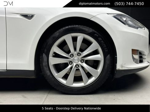 Used 2013 Tesla Model S Performance RWD image 35