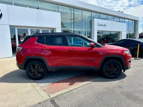 Used 2019 Jeep Compass Latitude AWD/4WD image 8
