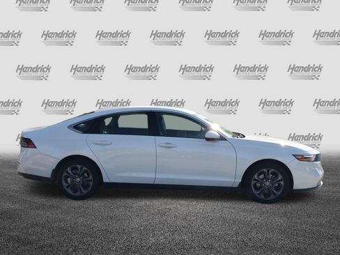 Used 2024 Honda Accord EX image 10