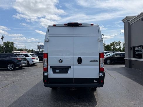 Used 2023 RAM ProMaster 3500 w/ Convenience Group FWD image 4