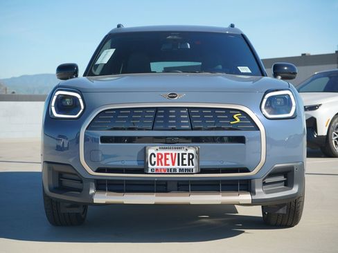 New 2025 MINI Cooper Countryman SE image 5