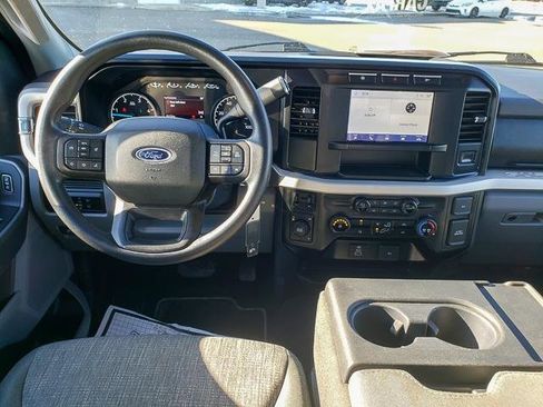 Used 2024 Ford F250 XLT image 23