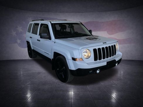 Used 2017 Jeep Patriot Sport image 7