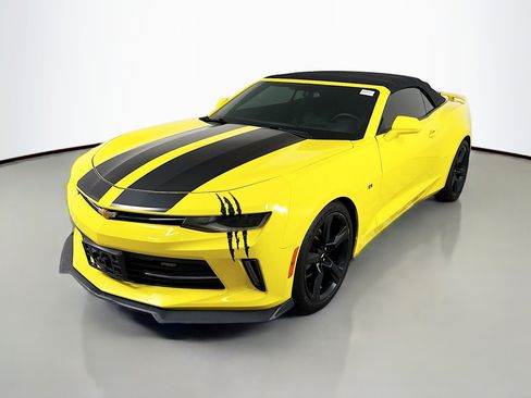 Used 2017 Chevrolet Camaro LT image 4