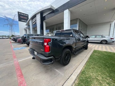 Used 2020 Chevrolet Silverado 1500 RST w/ Texas Edition RWD image 4