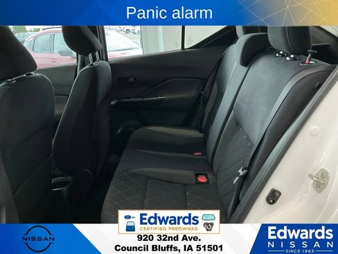 Used 2018 Nissan Kicks S FWD image 12