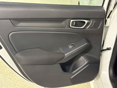 Used 2024 Honda Civic Sport image 10