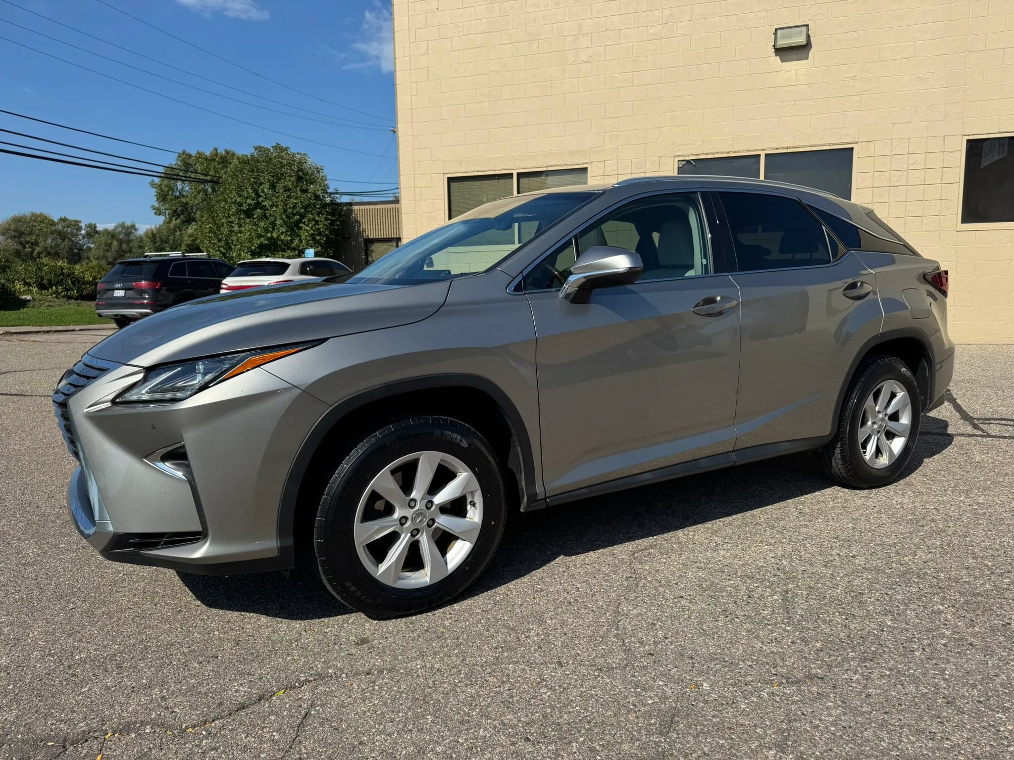 Used 2017 Lexus RX 350 AWD w/ Premium Package image 4