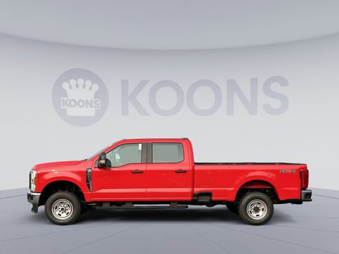 New 2026 Ford F350 XL w/ XL Chrome Package image 2