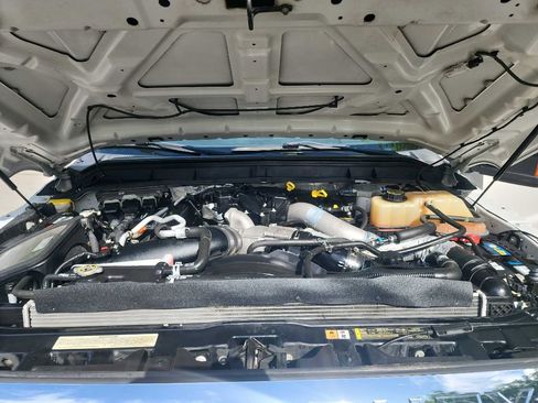 Used 2016 Ford F350 Lariat w/ Lariat Ultimate Package image 43