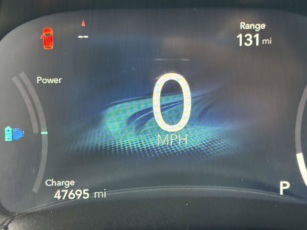 Used 2024 Chrysler Pacifica Limited FWD image 25