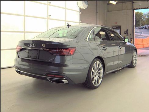 Used 2022 Audi A4 2.0T Premium Plus AWD/4WD image 2