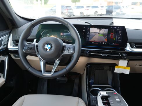 New 2025 BMW X1 xDrive28i w/ Convenience Package image 17