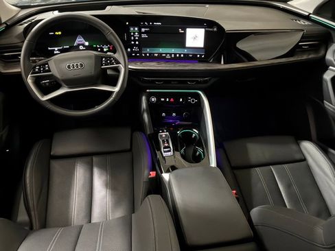 Certified 2025 Audi Q5 Premium Plus w/ Premium Plus image 12