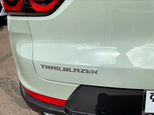 New 2026 Chevrolet TrailBlazer ACTIV w/ Convenience Package FWD image 12