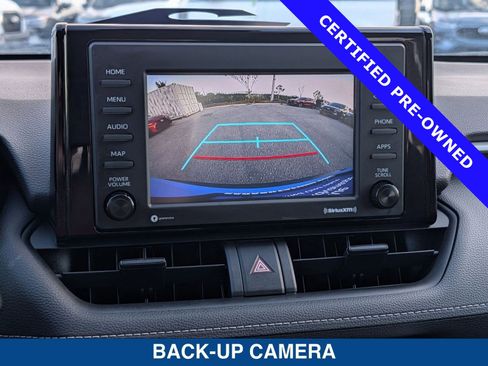 Used 2021 Toyota RAV4 LE image 29